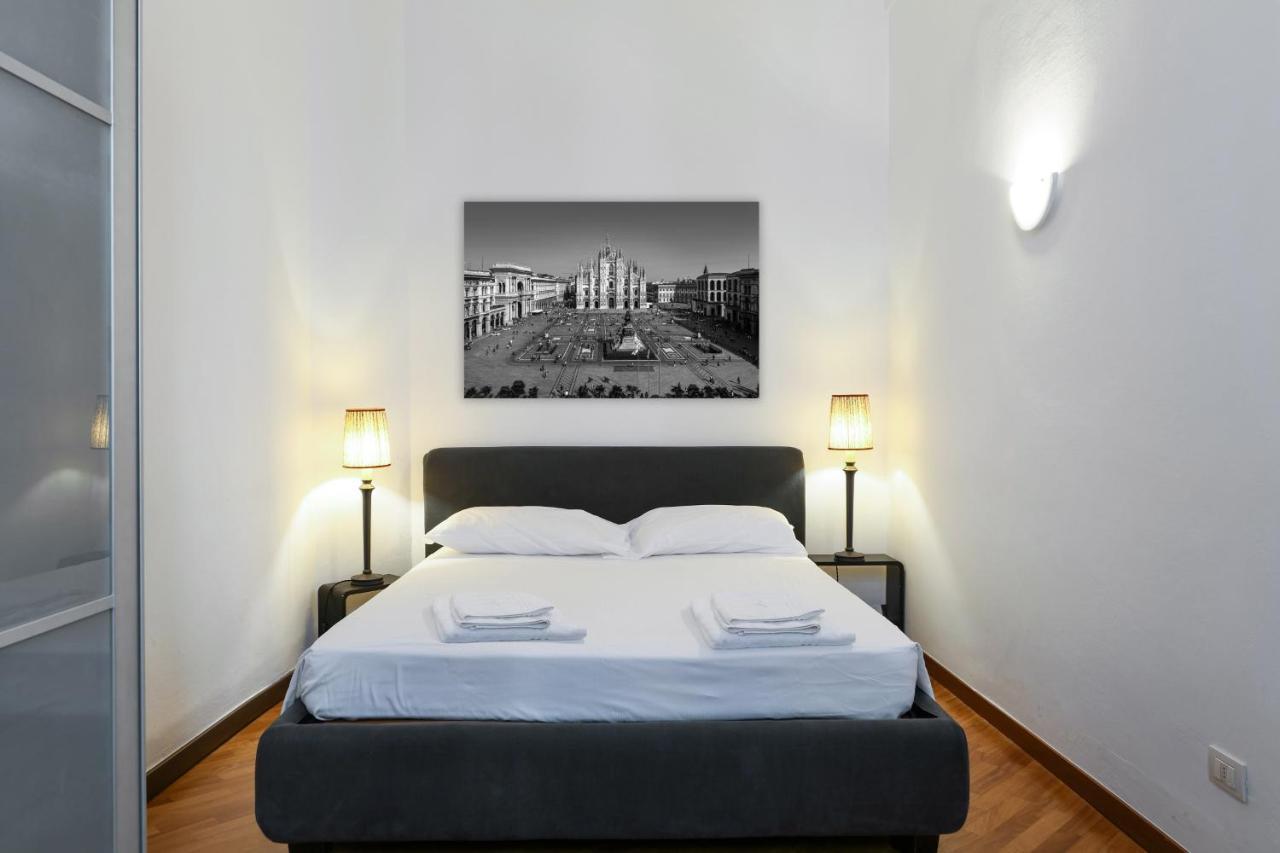 Charming San Babila Apt. Milán Exterior foto