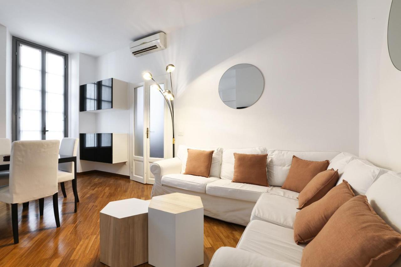 Charming San Babila Apt. Milán Exterior foto